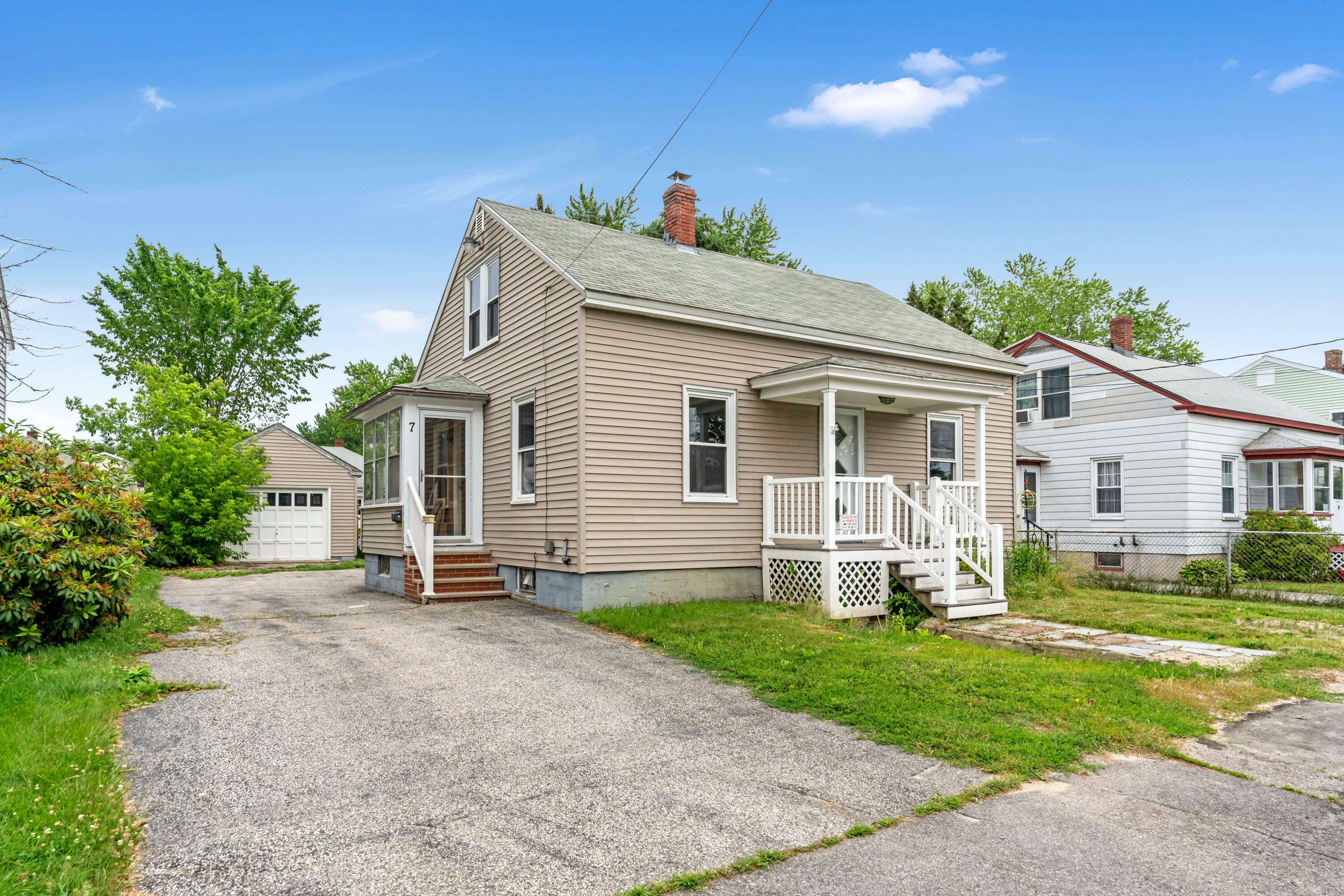 Property Photo:  7 Vincent Avenue  ME 04005 