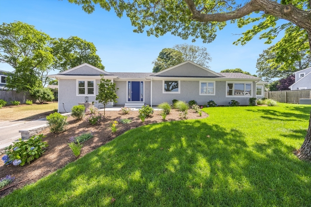 50 Falmouth Heights Rd  Falmouth MA 02540 photo