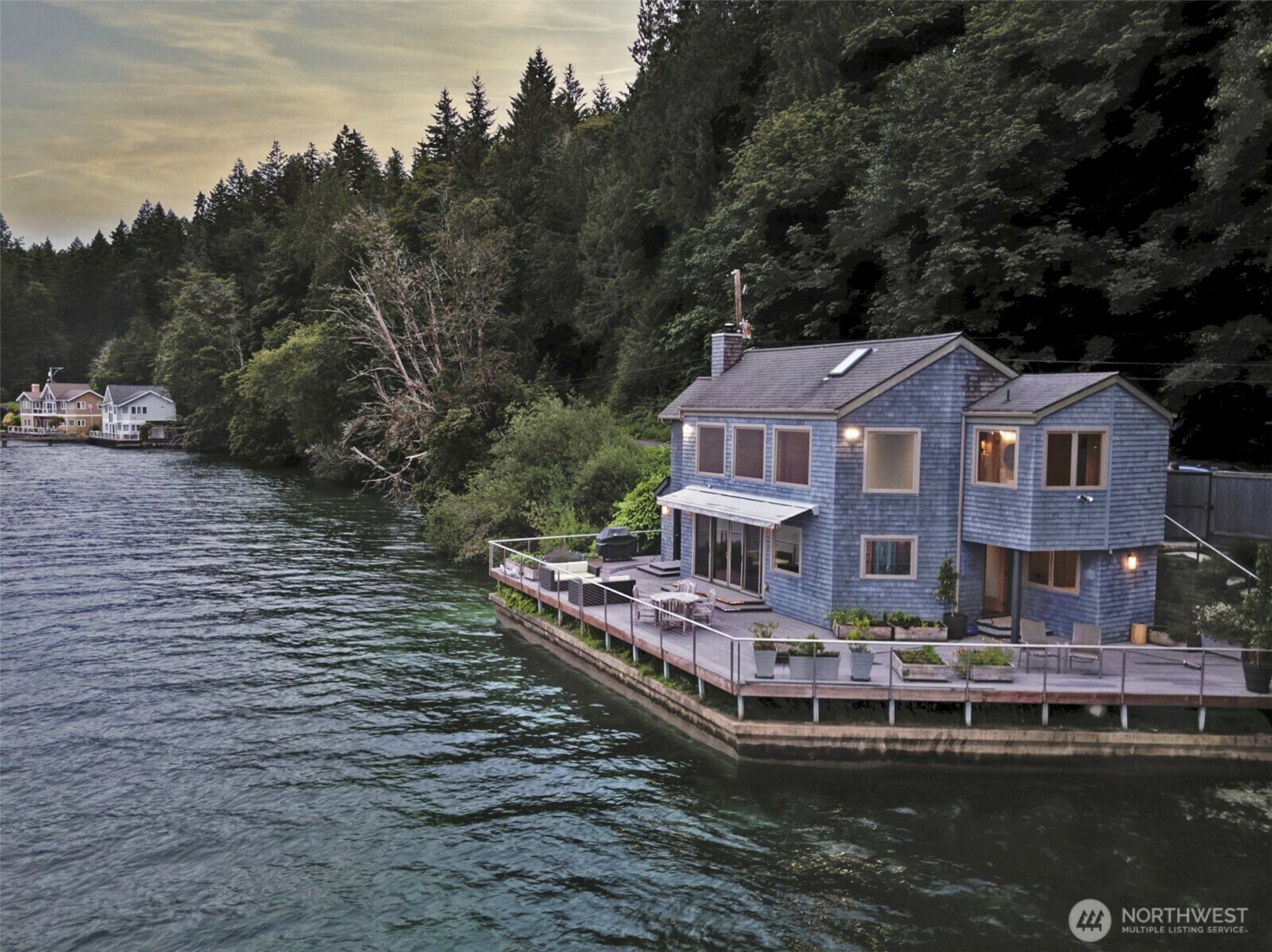 Property Photo: 11261 E State Route 106 WA 98592