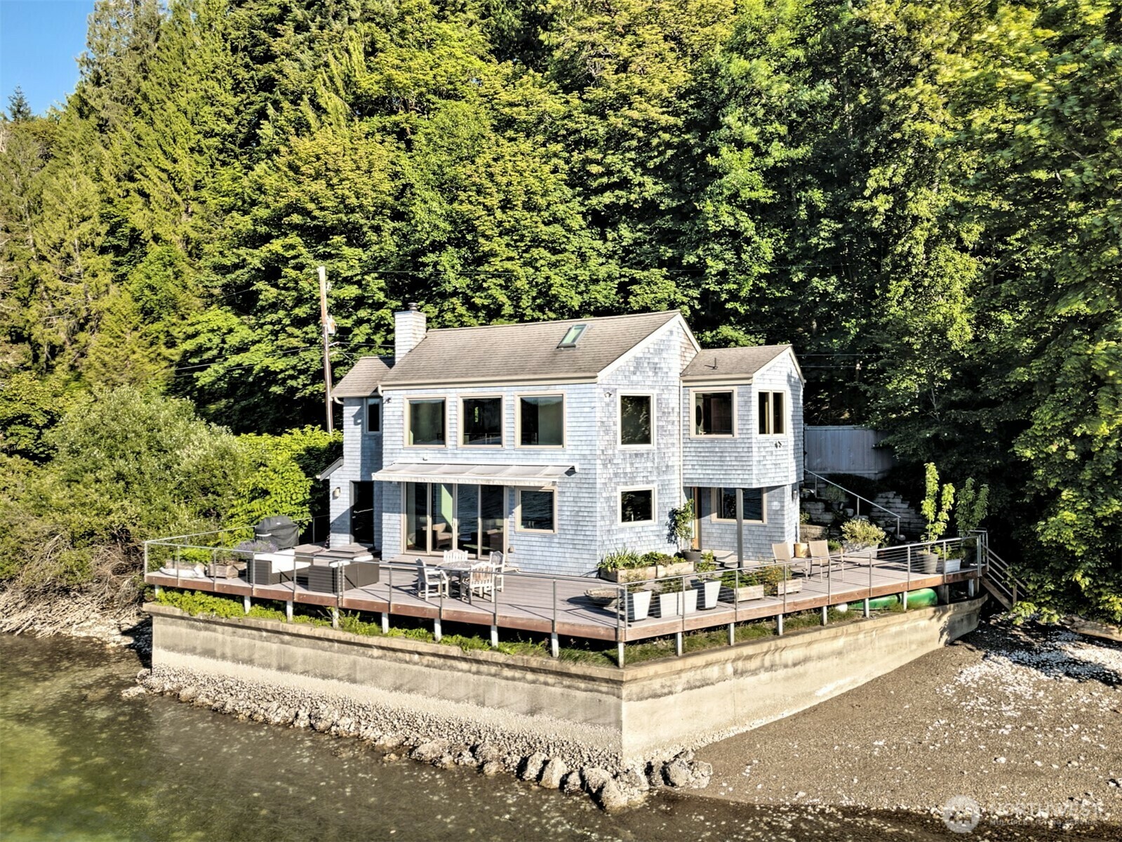 Property Photo: 11261 E State Route 106 WA 98592