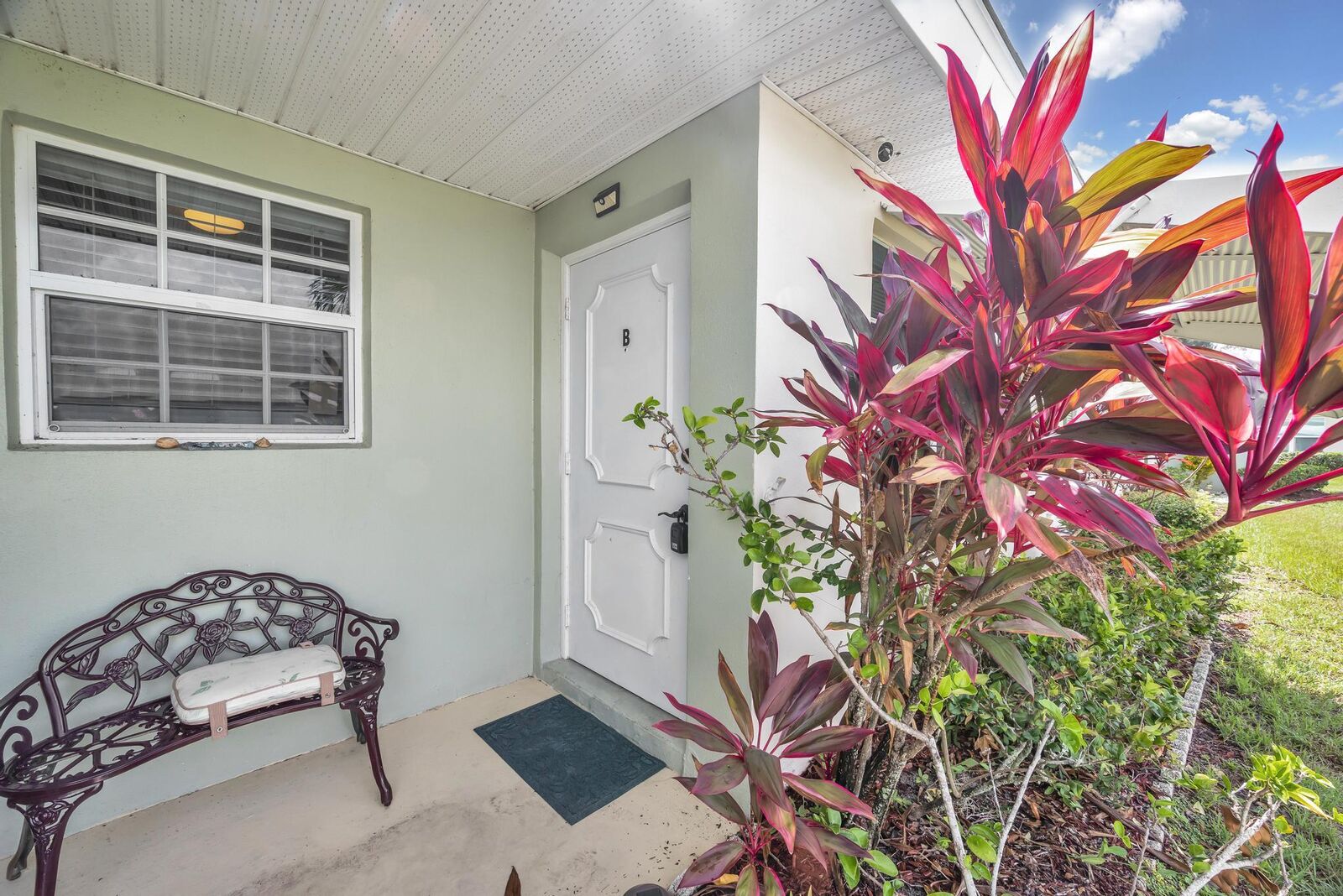 Property Photo:  912 Savannas Point Drive B  FL 34982 