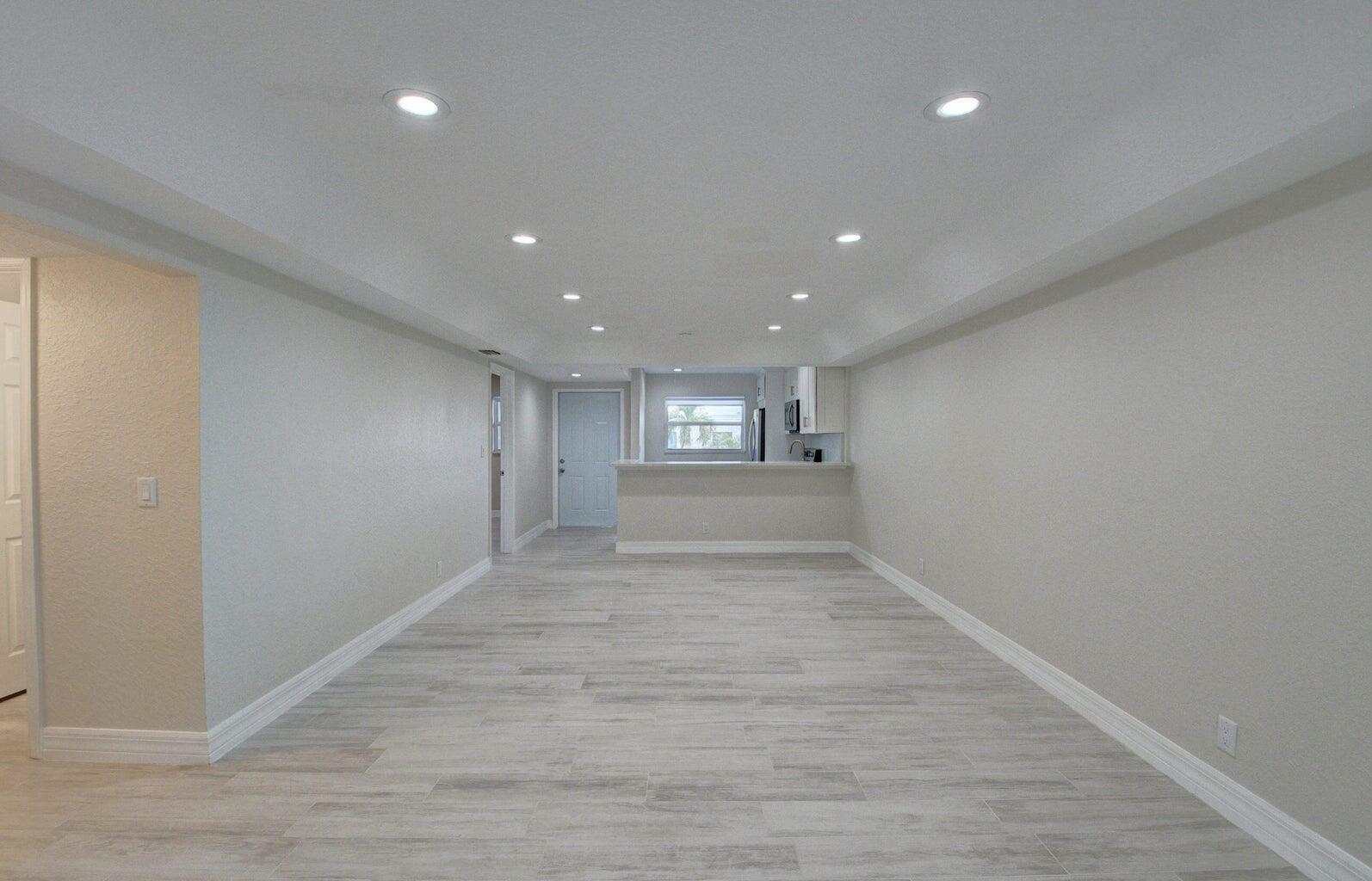 Property Photo:  398 W Camino Real 1  FL 33432 