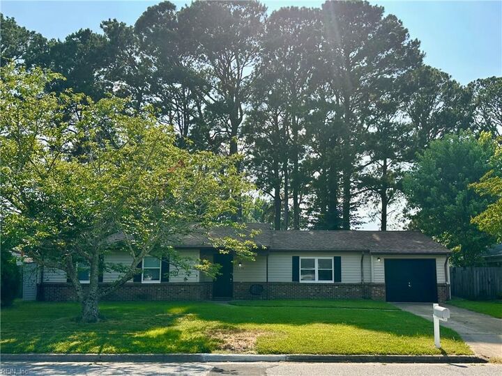 Property Photo:  1434 Peony Arch  VA 23453 