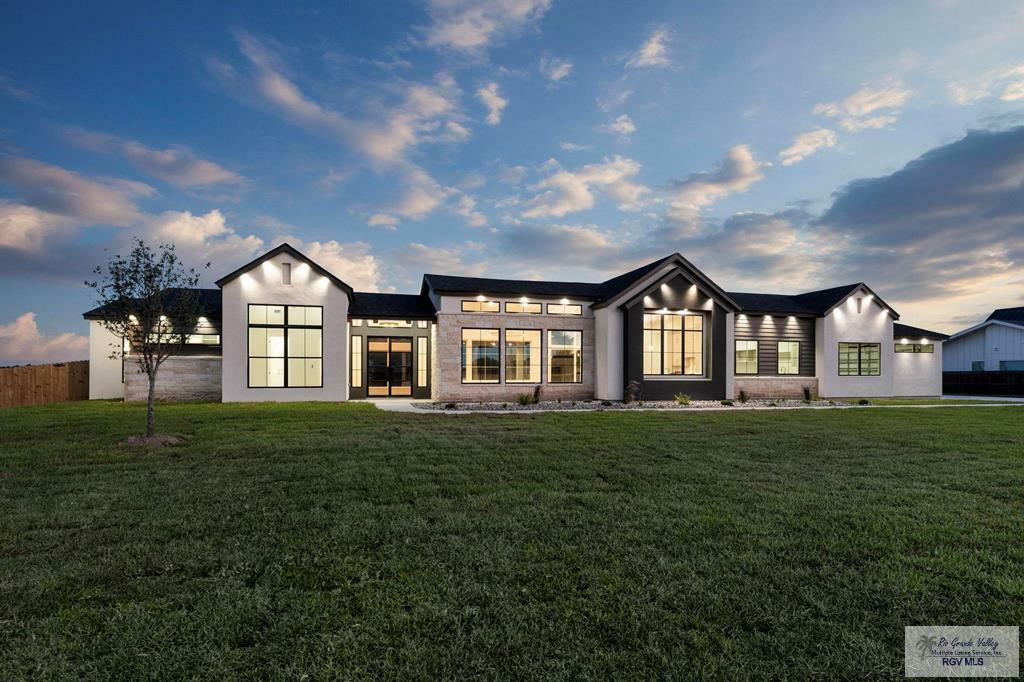 Property Photo: 17956 Garrett Rd. TX 78552