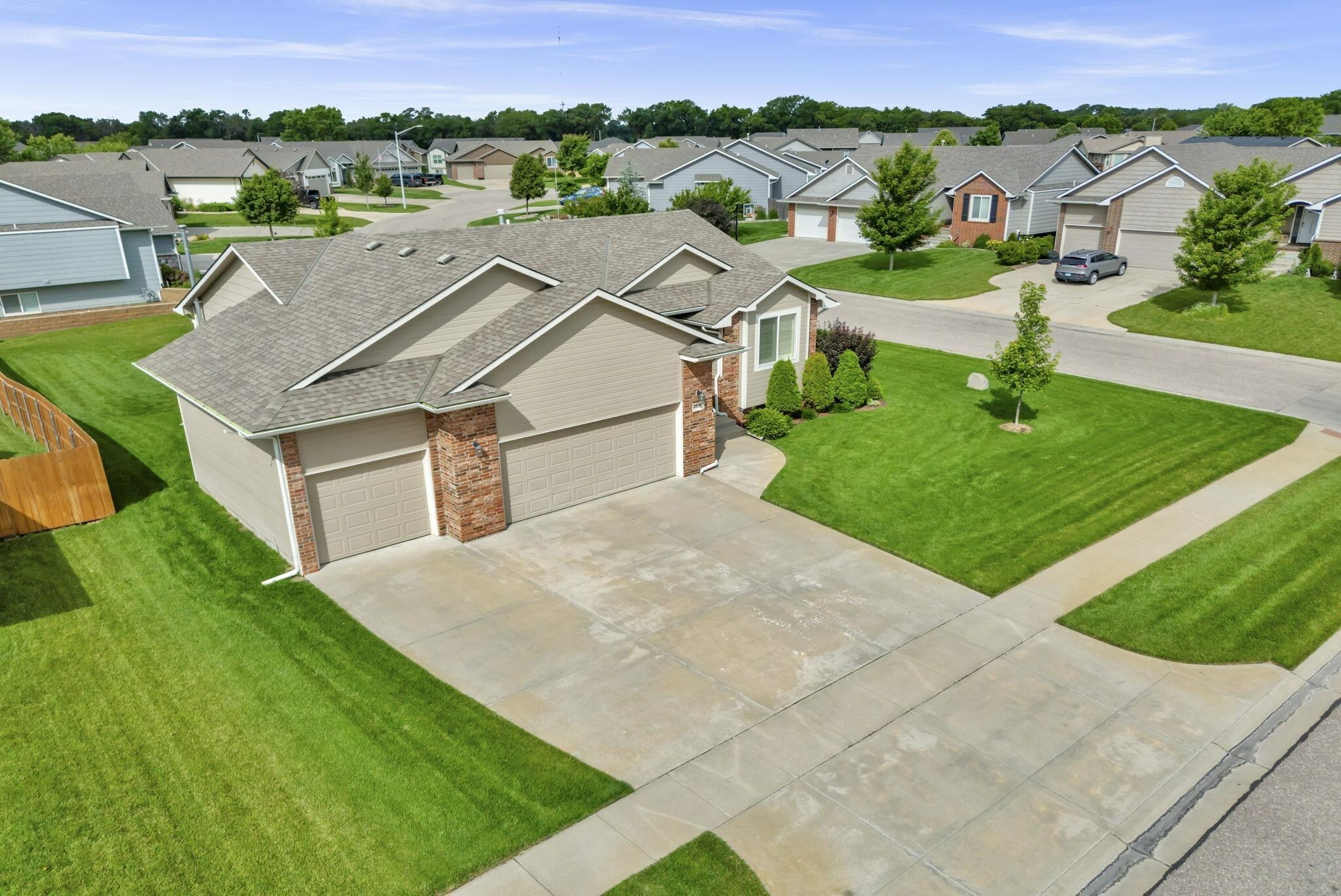 Property Photo: 4939 N Marblefalls St KS 67219