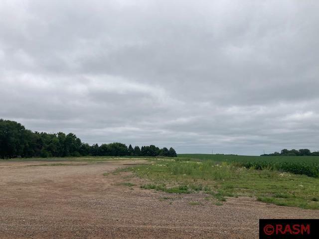 Property Photo: 996 Twd Rd MN 56266