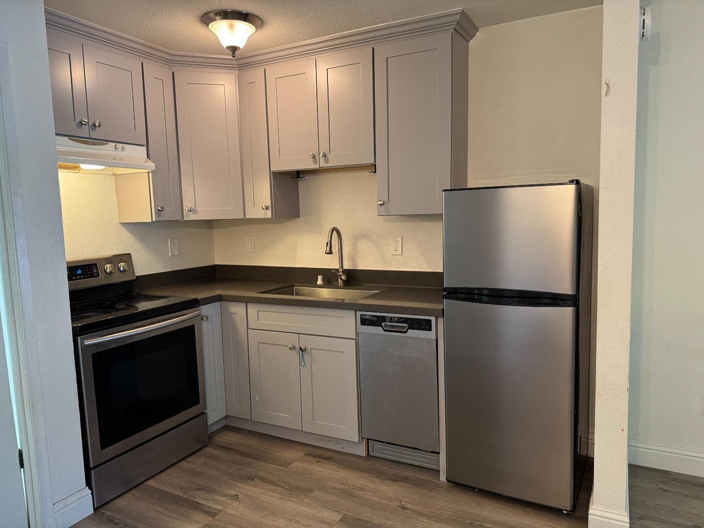 4941 Canto Drive 2  San Jose CA 95124 photo