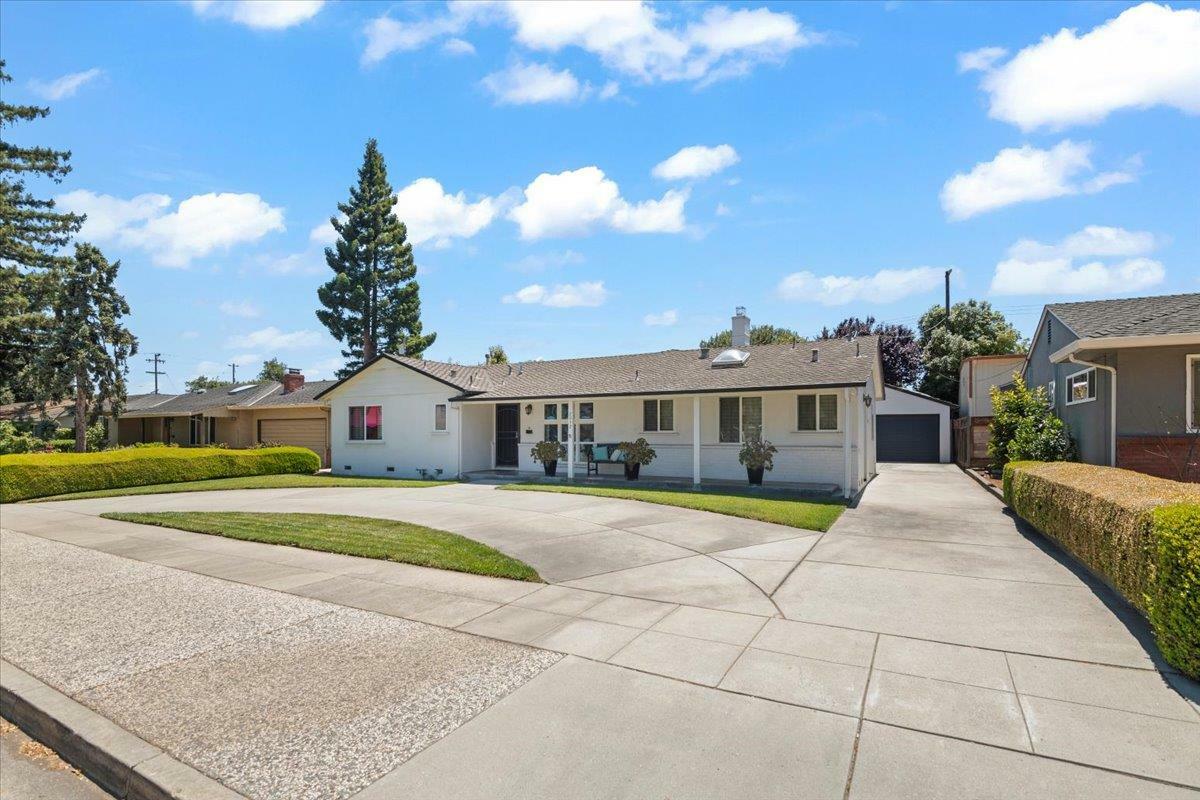 Property Photo: 2032 West Hedding Street CA 95128