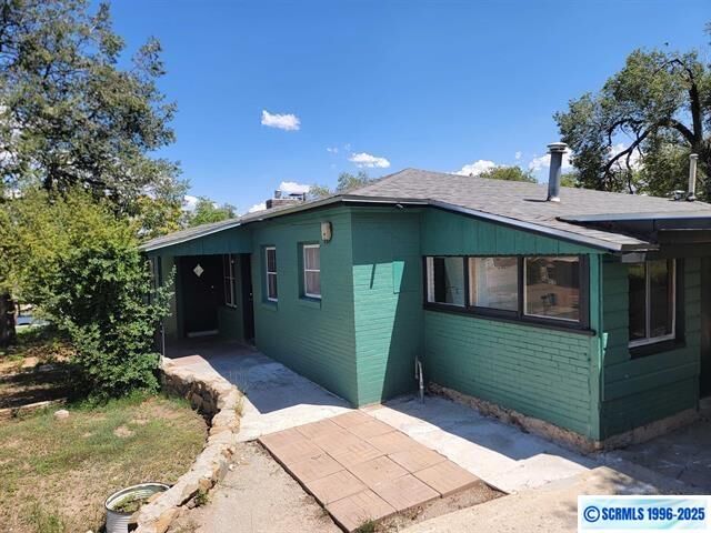 Property Photo: 803 W Kelly Street NM 88061