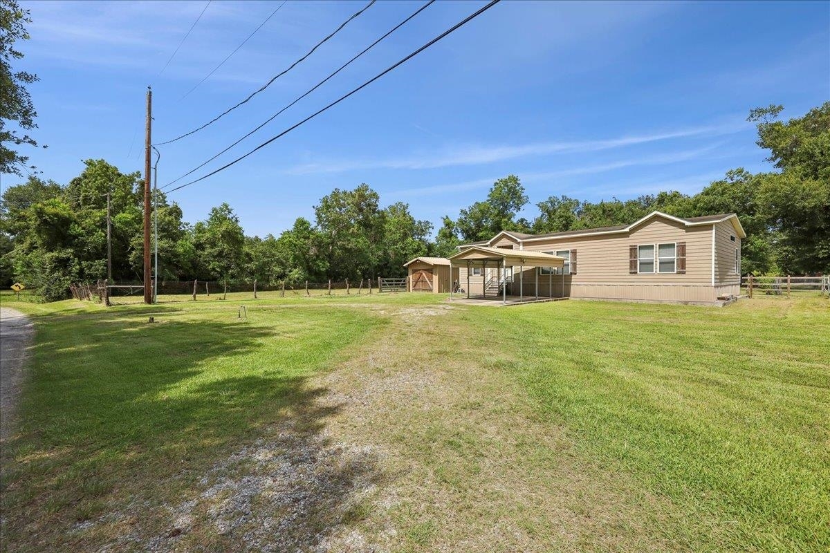 Property Photo:  2092 Bancroft  TX 77632 