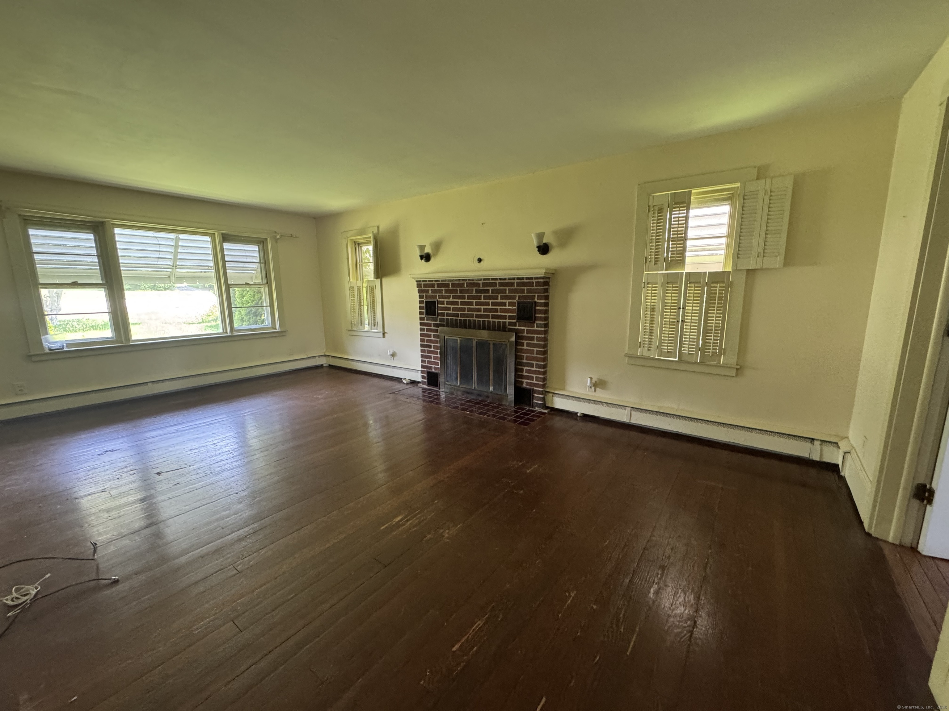 Property Photo: 605 Laurel Hill Road CT 06360