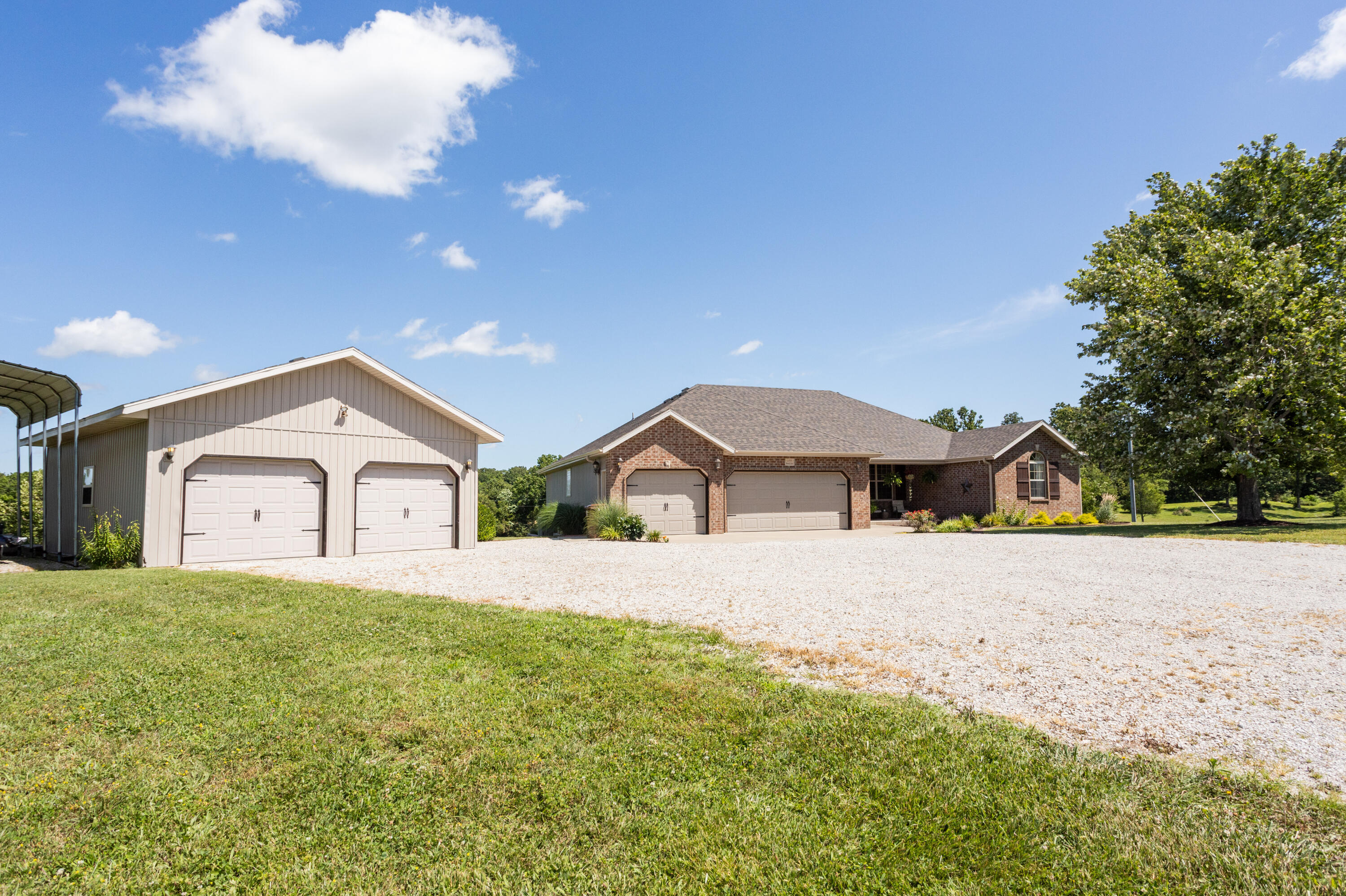 Property Photo:  177 Ranch Estate Drive  MO 65669 