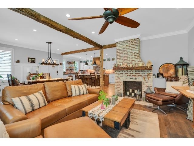 Property Photo: 416 S Fairview Avenue Extension SC 29302