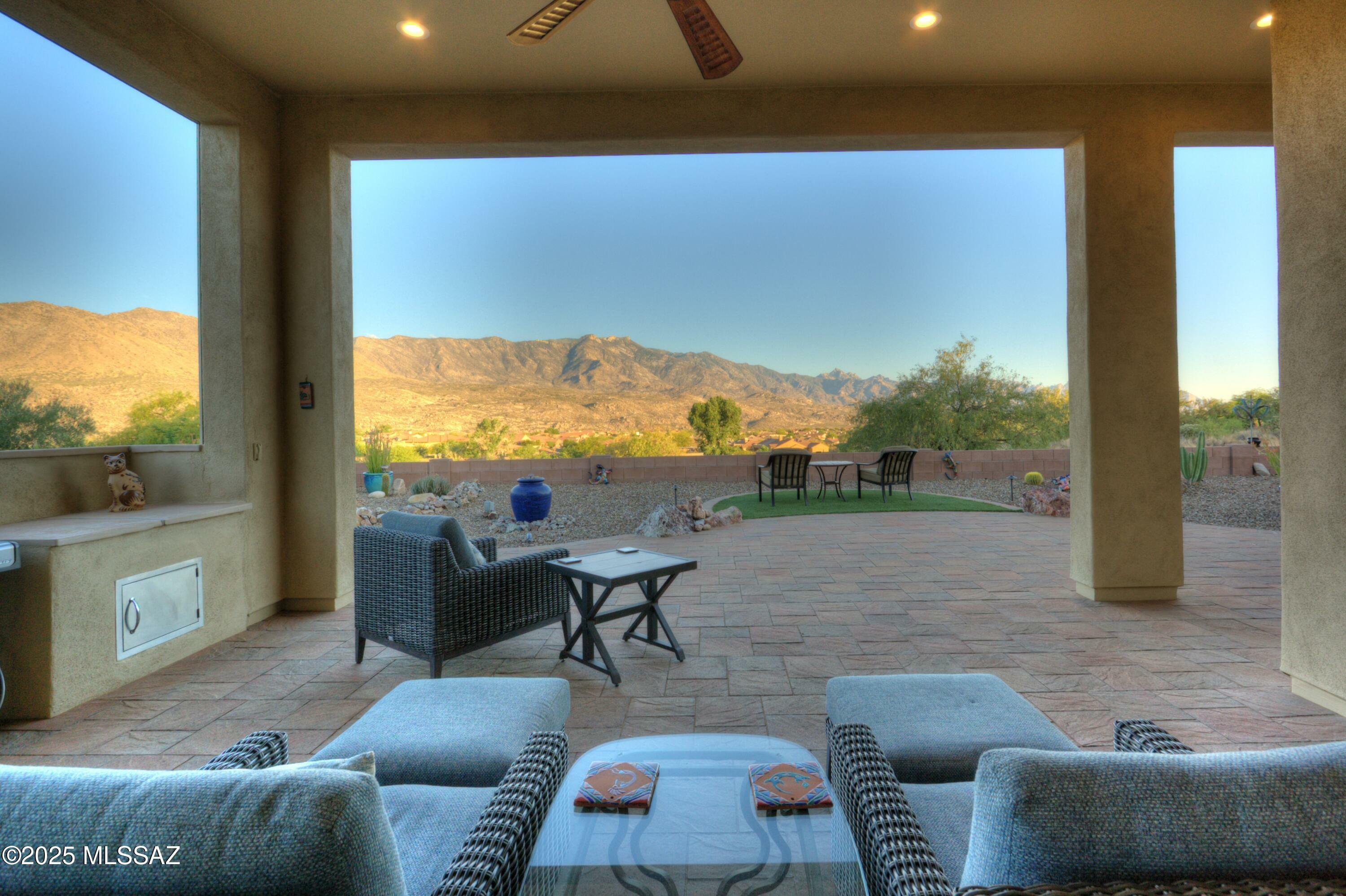 Property Photo:  66093 E Peregrine Place  AZ 85739 