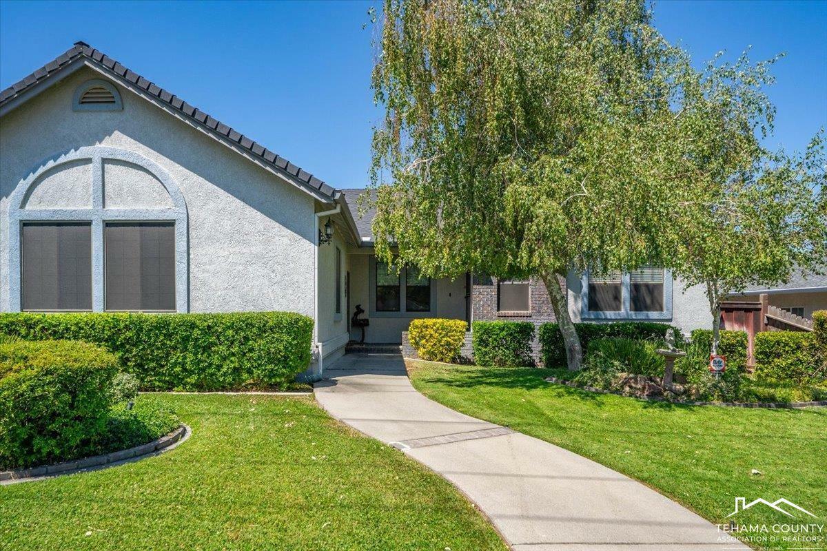 Property Photo: 2725 Highland Bluffs Drive CA 96080-0000
