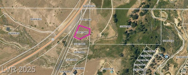 Property Photo: 563 S Old US Hwy 89 2 UT 84735