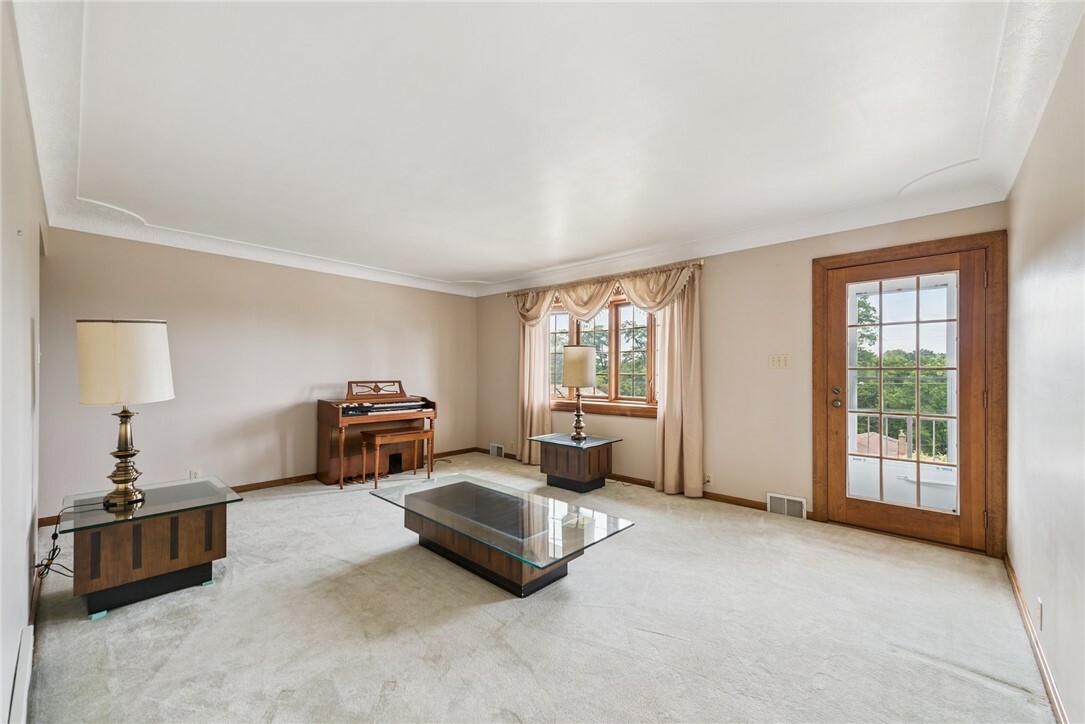 Property Photo: 513 McMahon Dr. PA 15642