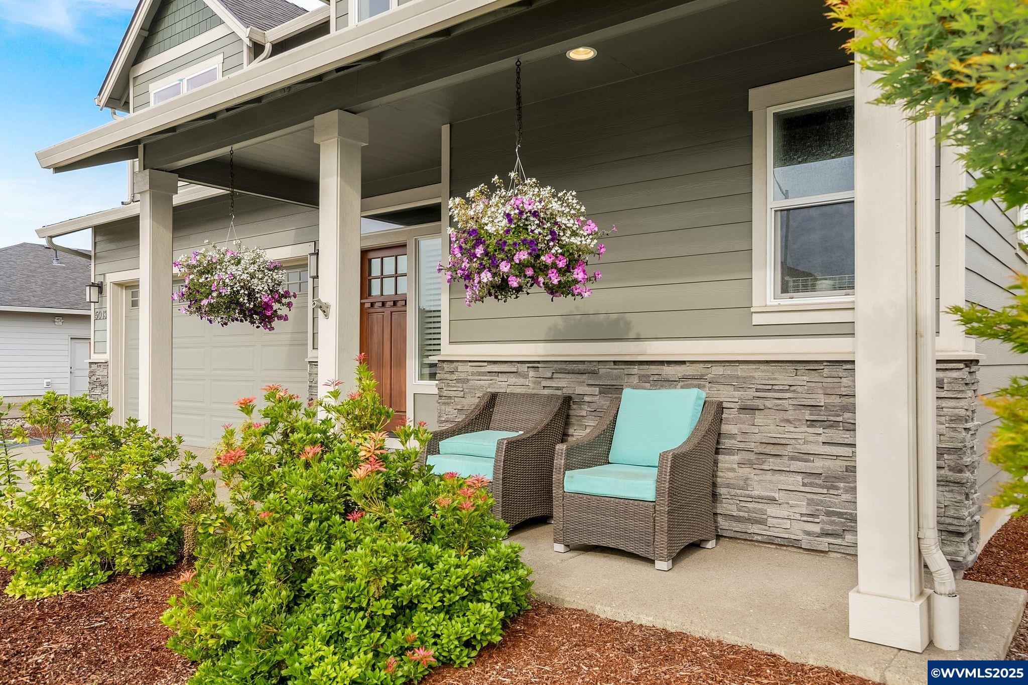 Property Photo: 5013 Davis St SE OR 97392