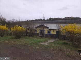 Property Photo:  433 McPaw Lane  WV 26753 