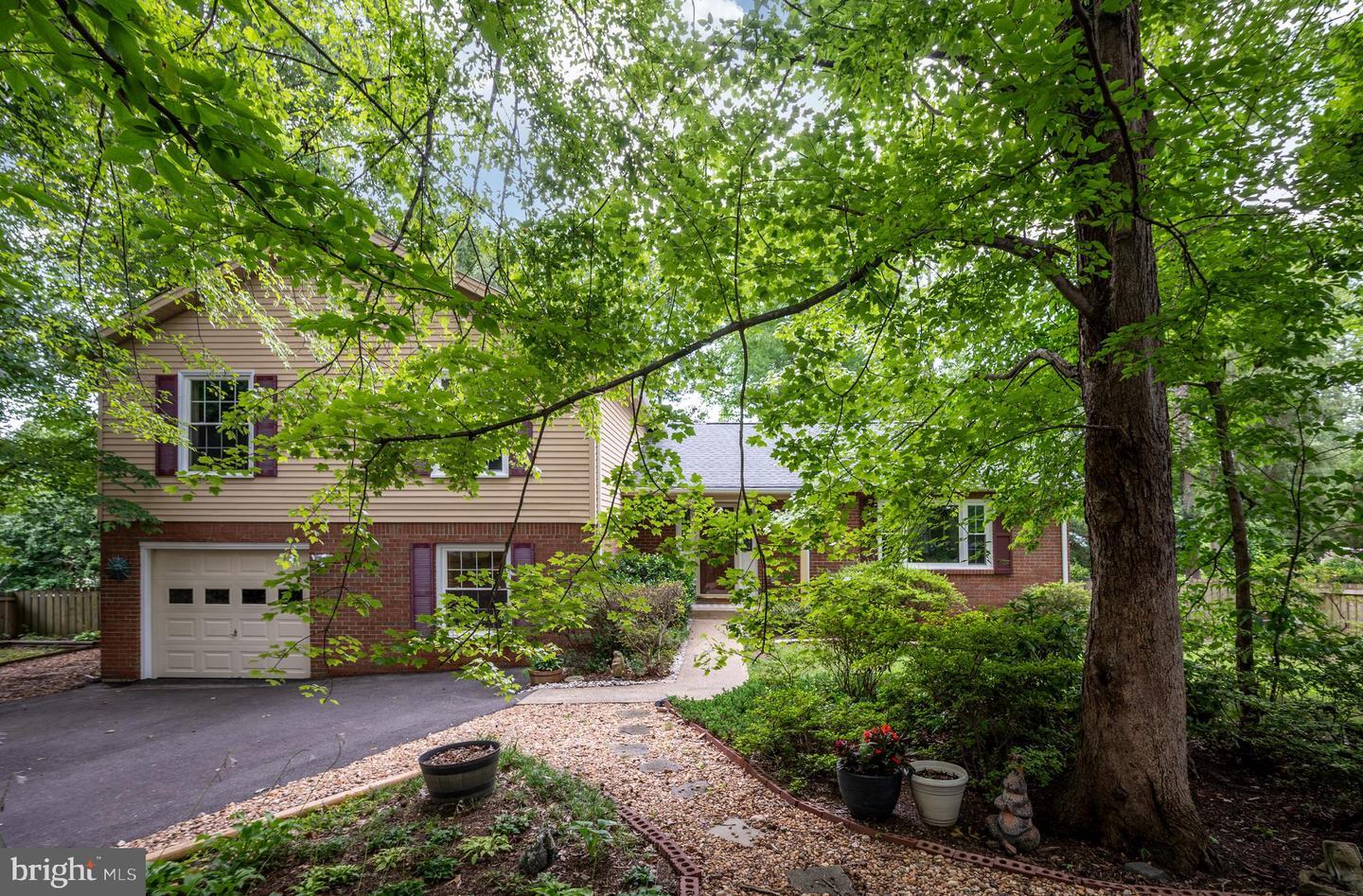 Property Photo: 116 Pilgrim Cove VA 22554