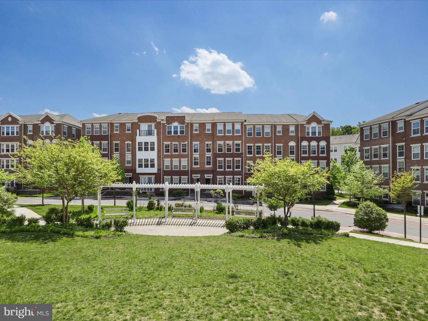 3037 Rittenhouse Circle 78  Fairfax VA 22031 photo