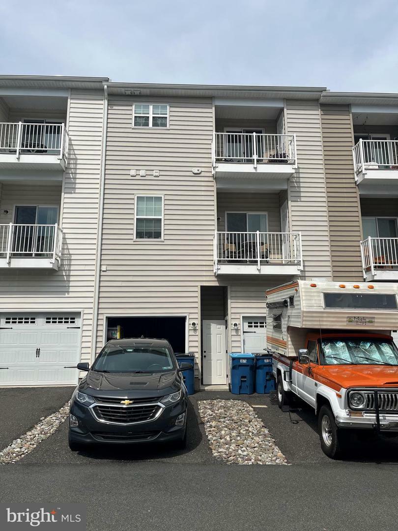Property Photo:  3073 Davenport Way M79 L  PA 18073 