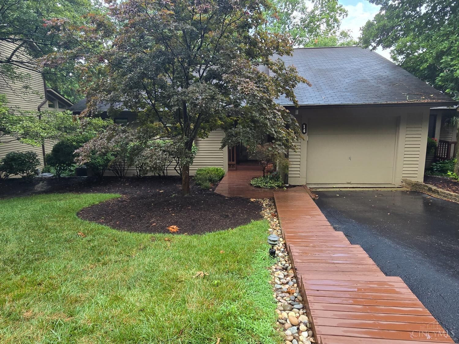 Property Photo: