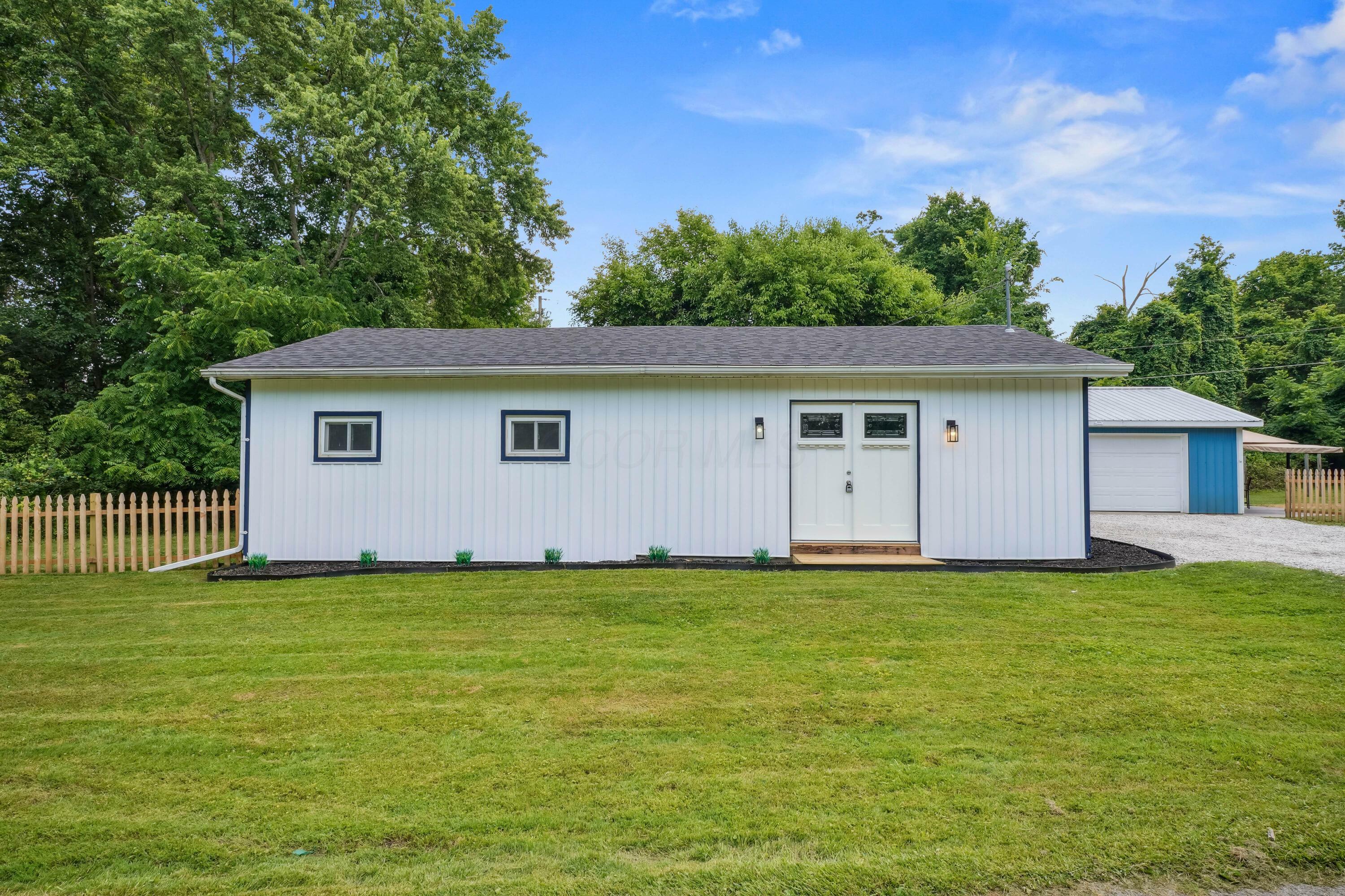 13200 Elm NE Road  Thornville OH 43076 photo