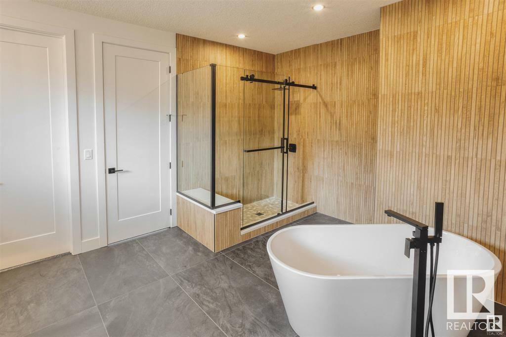 Property Photo:  63 Jubilation Drive  AB T8N 7W7 