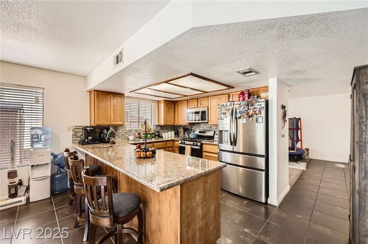 5754 Cinnabar Avenue  Las Vegas NV 89110 photo