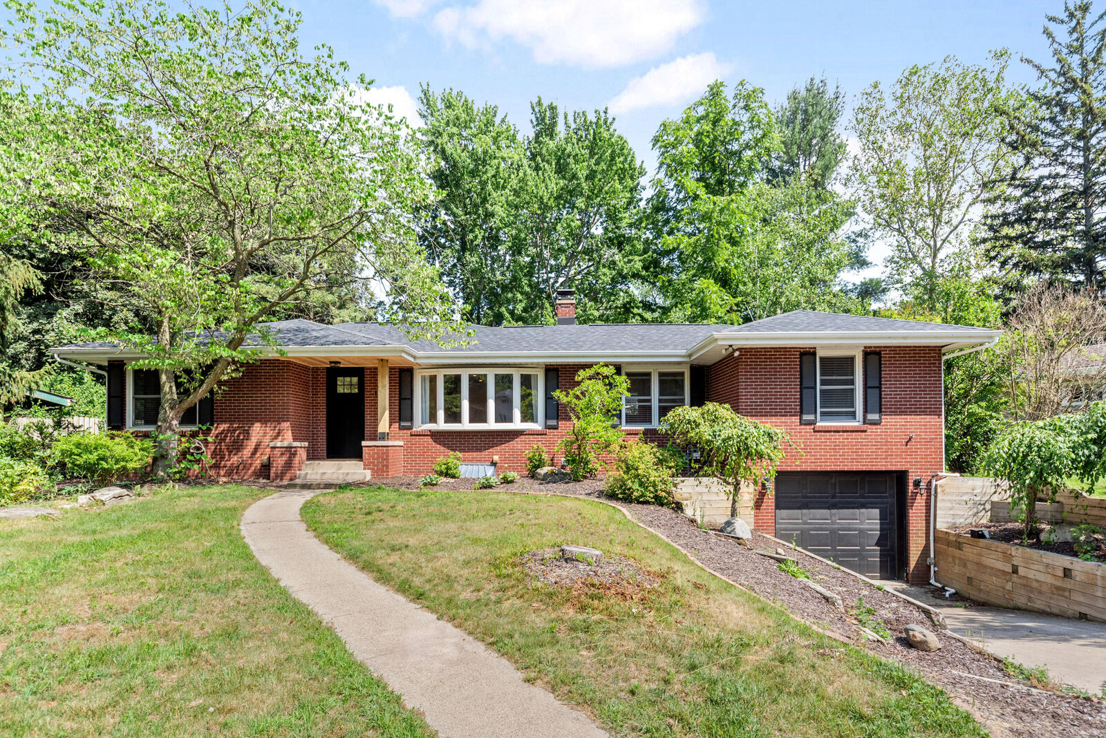 Property Photo: 216 Friendship Trail IN 46360
