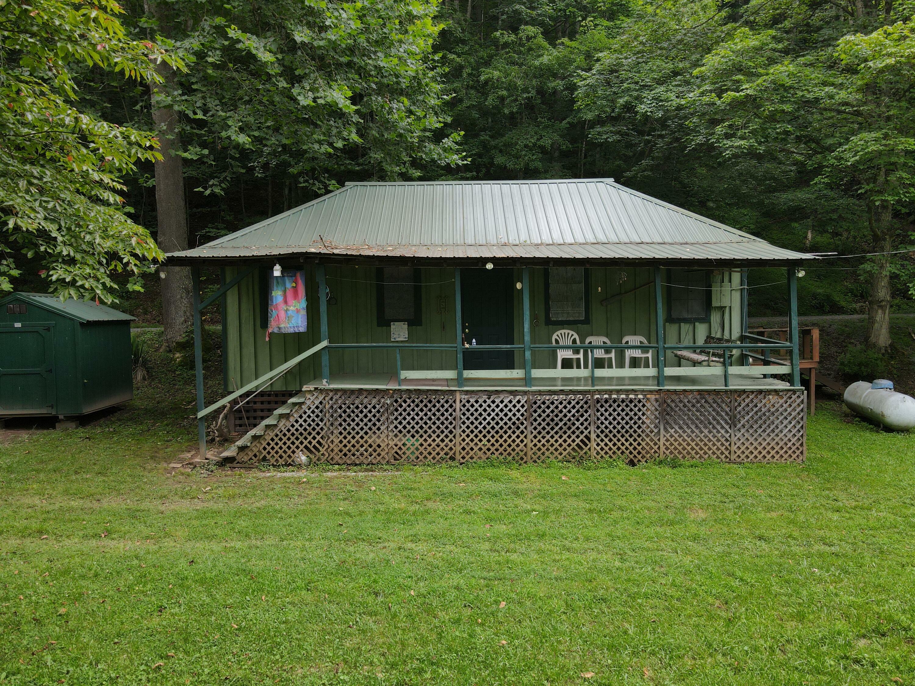 Property Photo:  1370 McClung Rd  WV 24876 