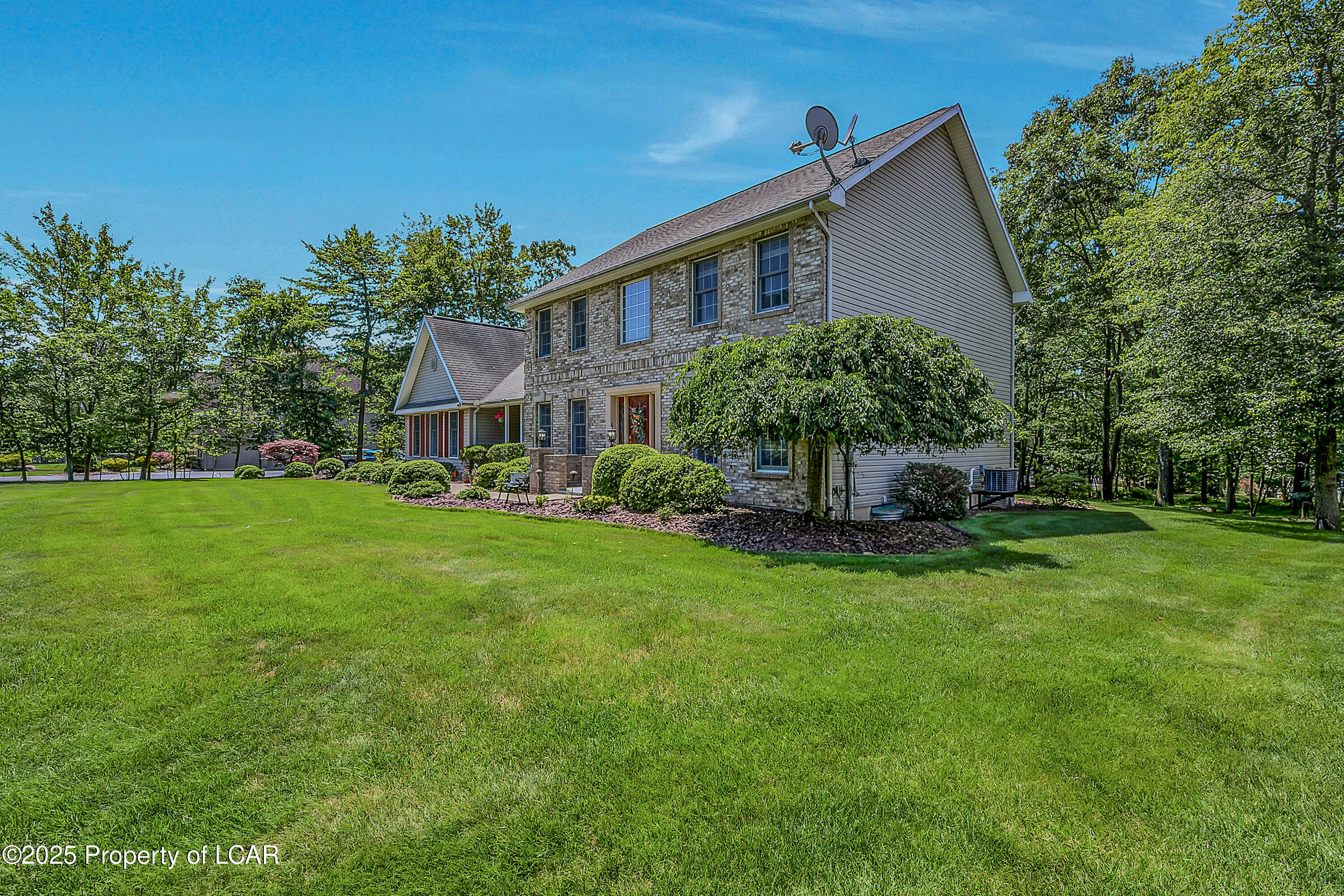 Property Photo: 22 Greystone Drive PA 18707