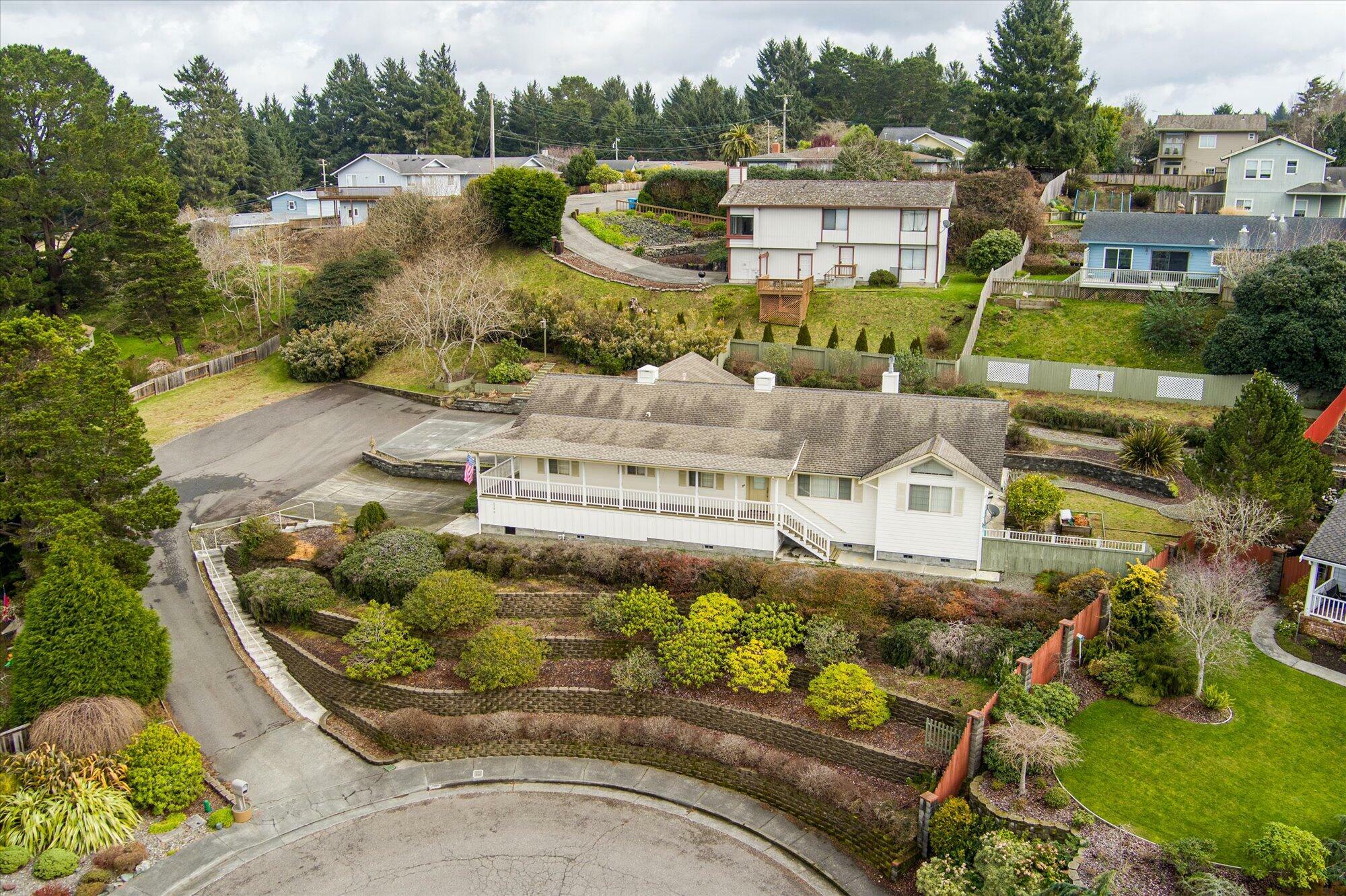 2200 Well Court  Eureka CA 95503 photo