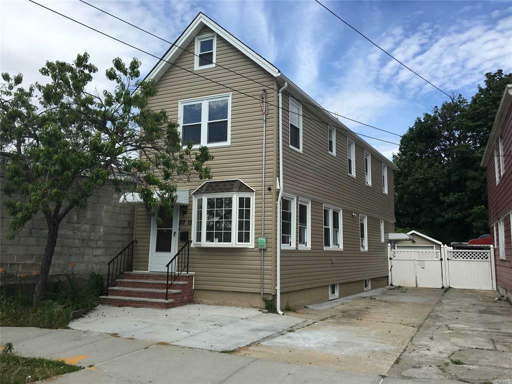 12713 142nd Street  Jamaica NY 11436 photo