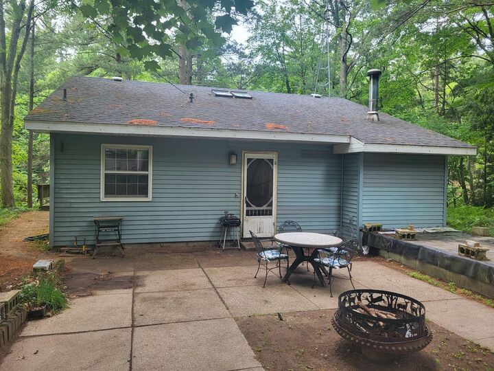 2033 Eilers Drive  Whitehall MI 49461 photo