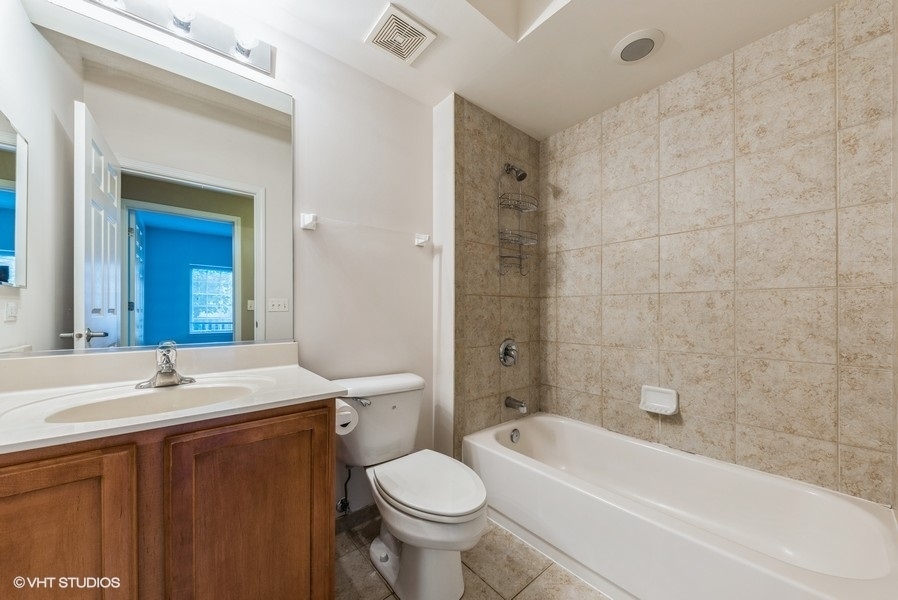 Property Photo:  3501 Wellington Court 105  IL 60008 