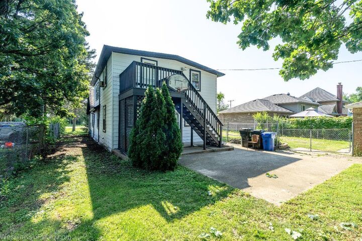 Property Photo:  7700 Garden Lane  IL 60458 