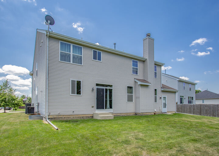 Property Photo: 220 Stearn Drive IL 60135