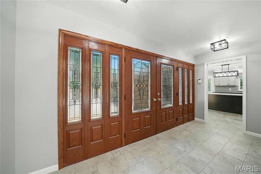 Property Photo:  248 Lakeview Drive  MO 63025 