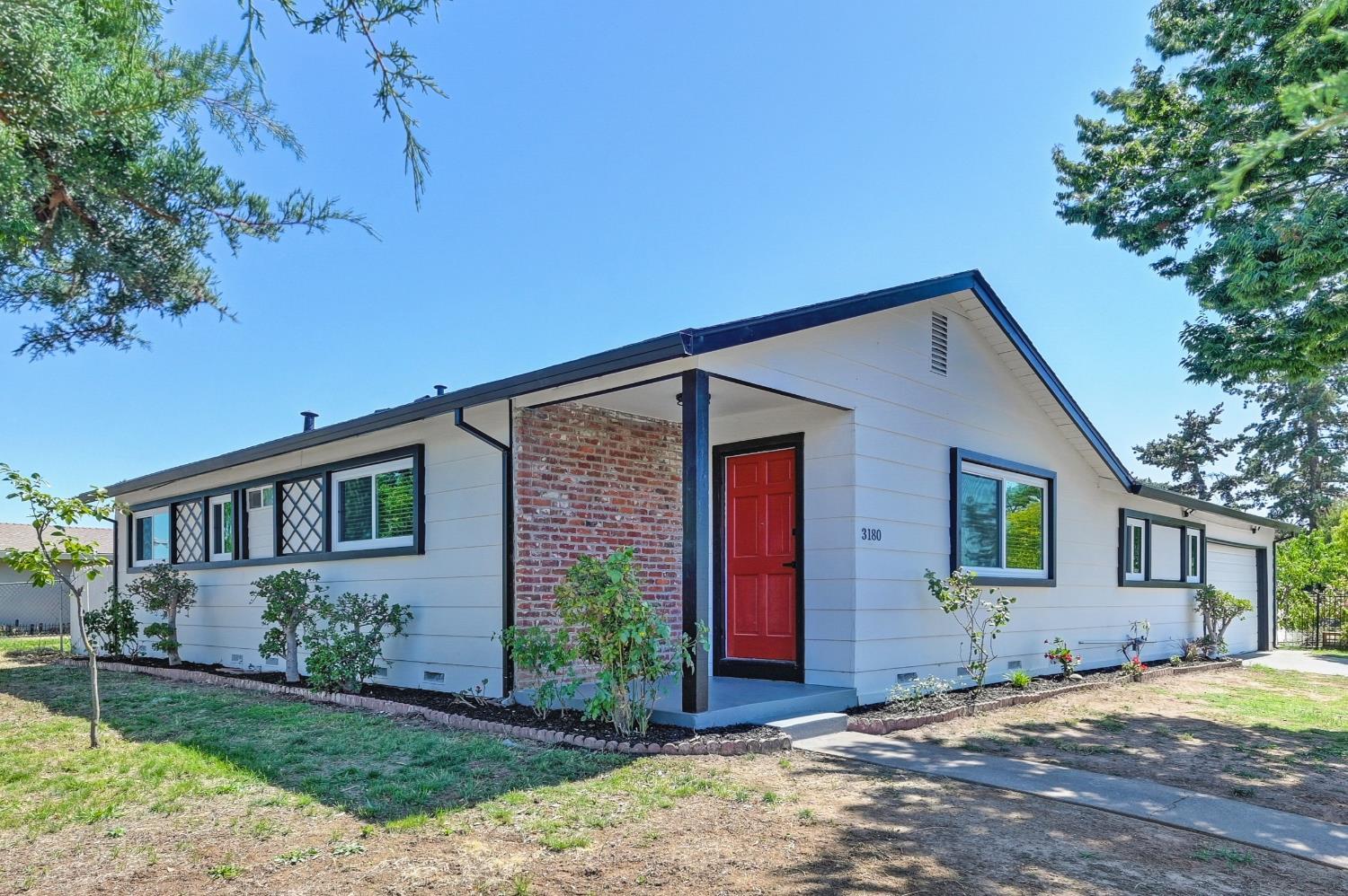 3180 Loma Verde Way  Sacramento CA 95822 photo