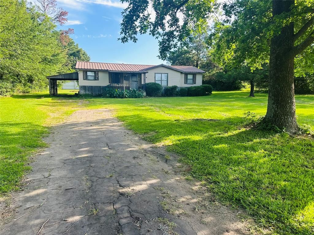 Property Photo:  800 W Fm 515  TX 75494