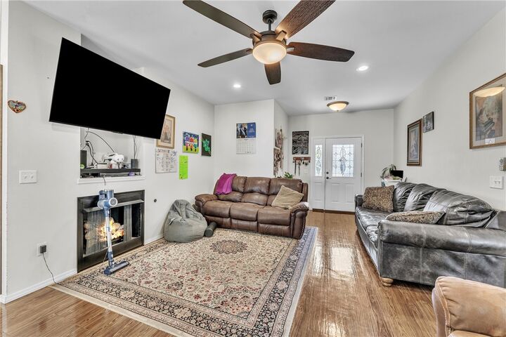 Property Photo:  605 Teri Drive  AR 72761 