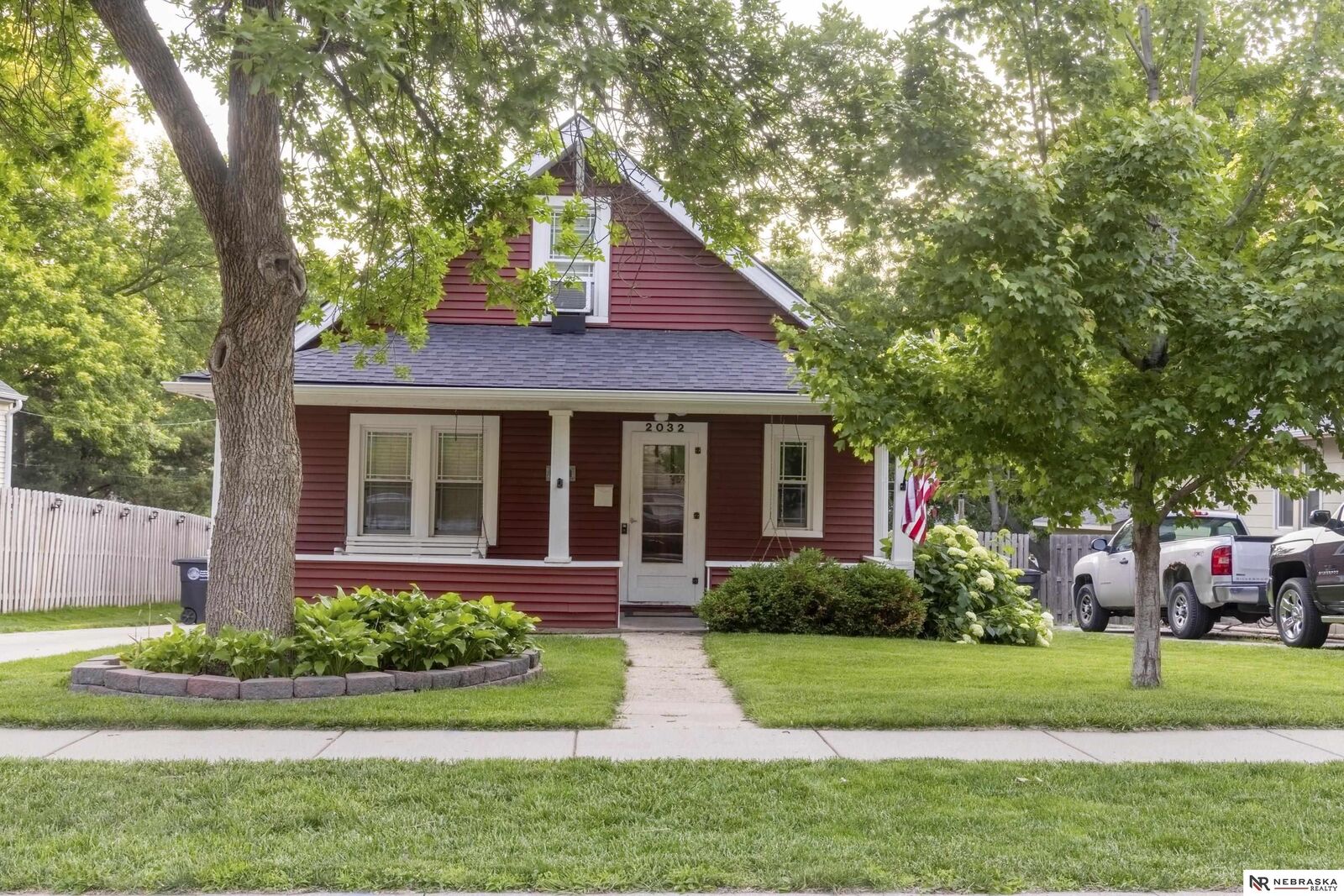 Property Photo:  2032 N 64th Street  NE 68104 