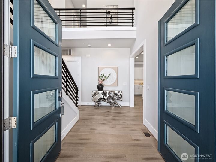 Property Photo: 4710 86th Avenue SE WA 98040