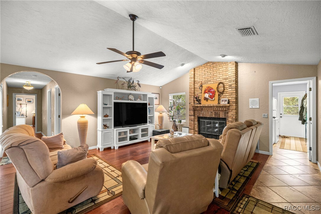 Property Photo:  5209 N Red Ribbon Point  FL 34465 