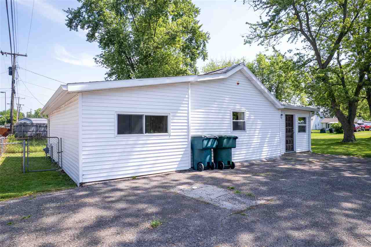 Property Photo: 3001 N Pauline Avenue IN 47303