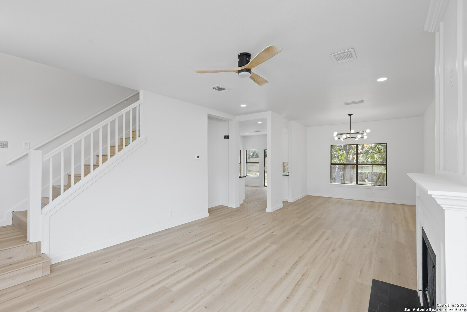 Property Photo: 3406 Maitland TX 78259