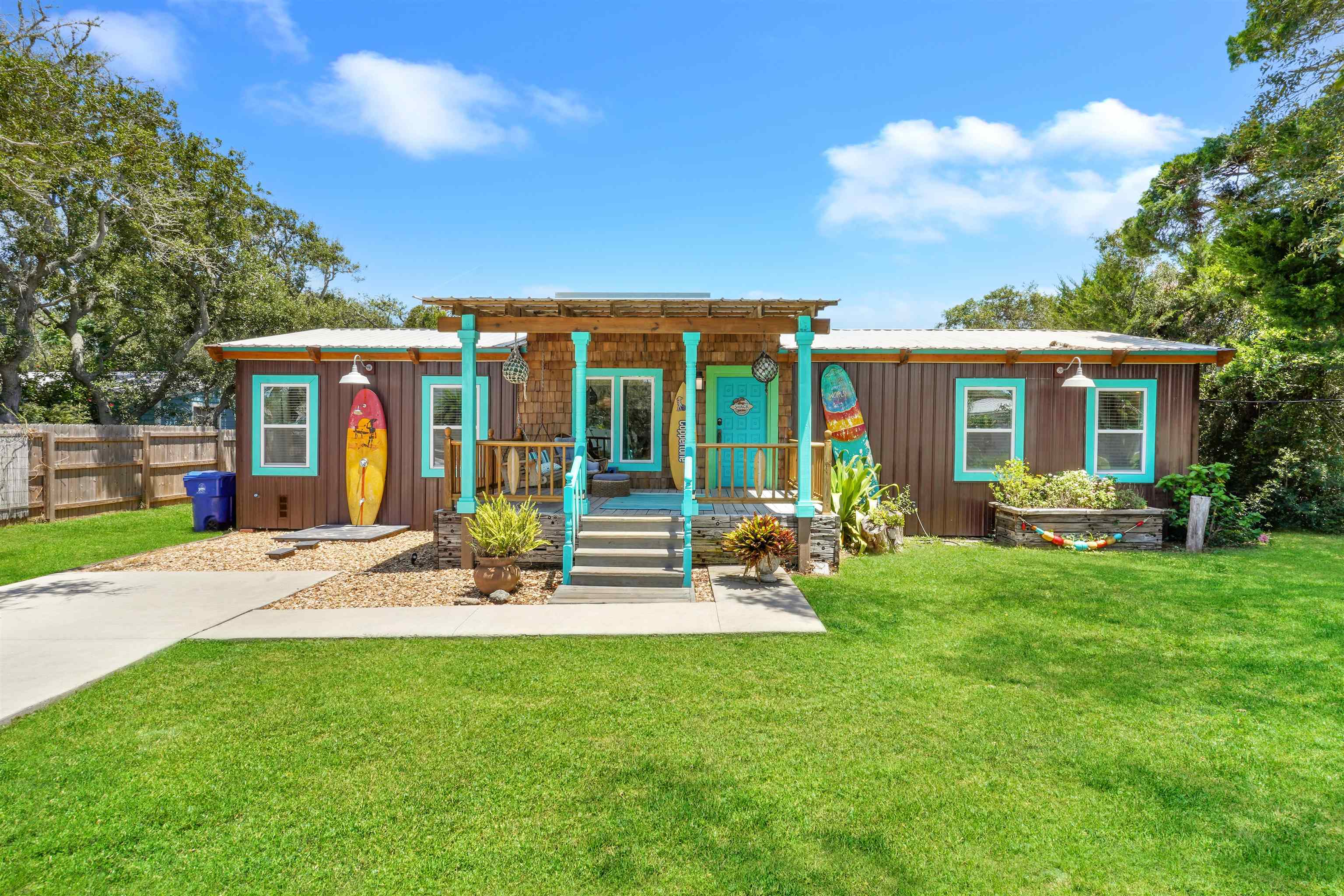 Property Photo: 220 Majorca Rd FL 32080