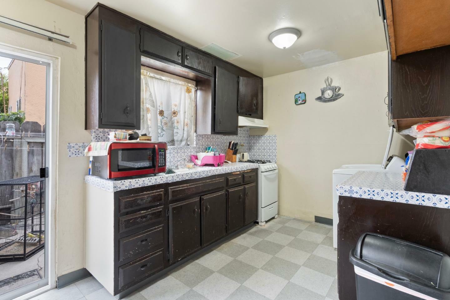 Property Photo: 225 Soledad Street CA 93901